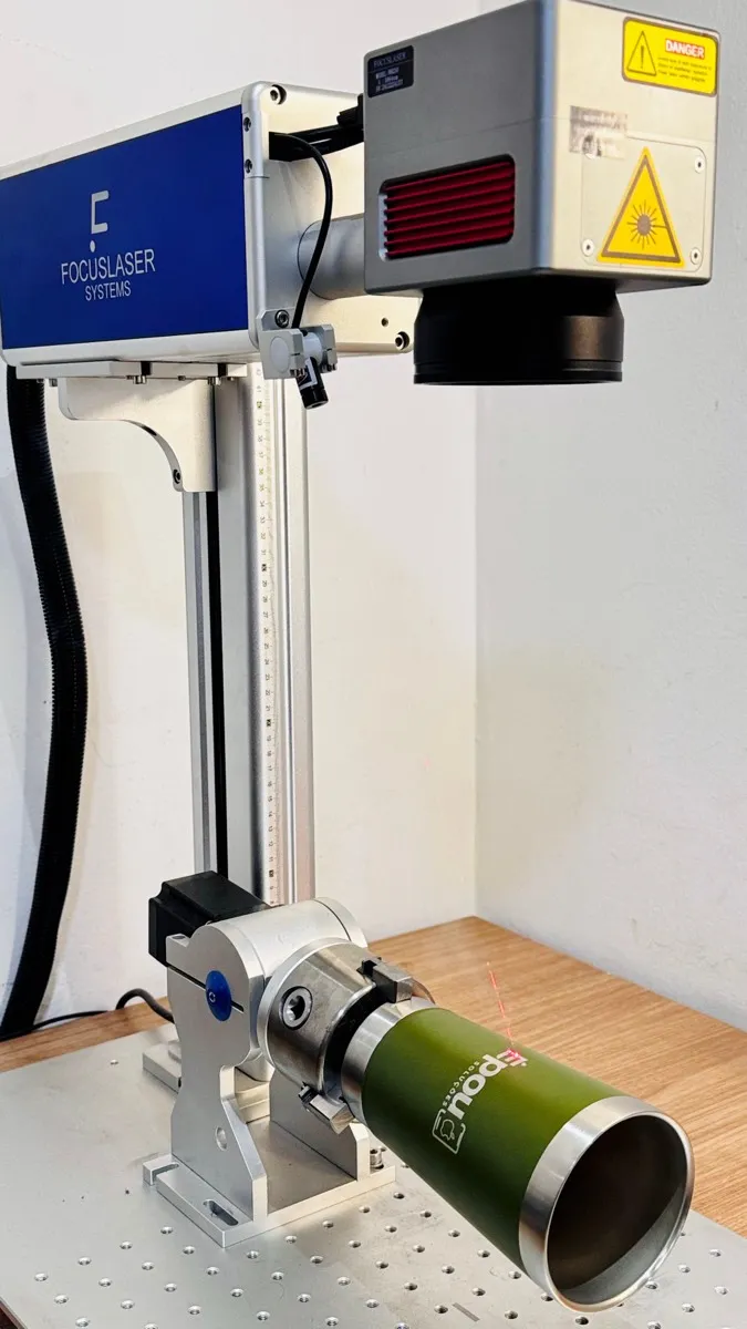 Máquina de gravação a laser FocusLaser